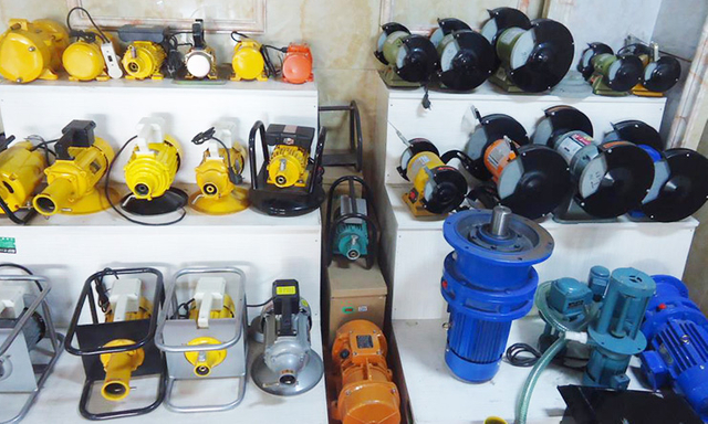 sample motor display