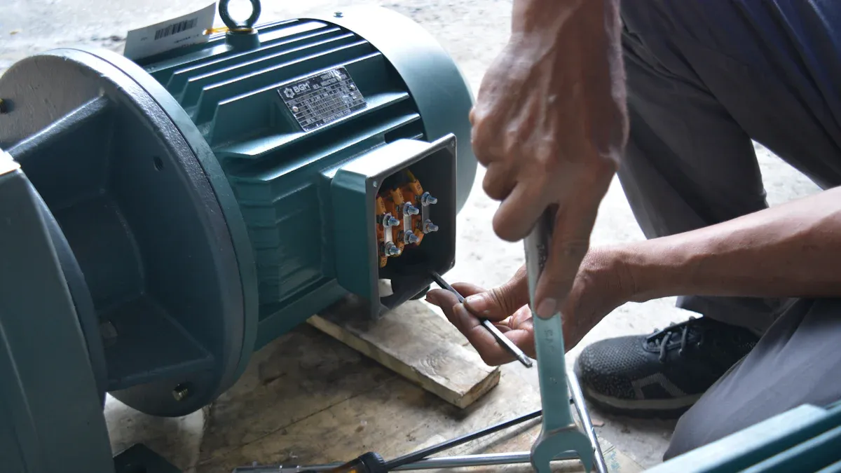 Do Three Phase Motors Use Capacitors